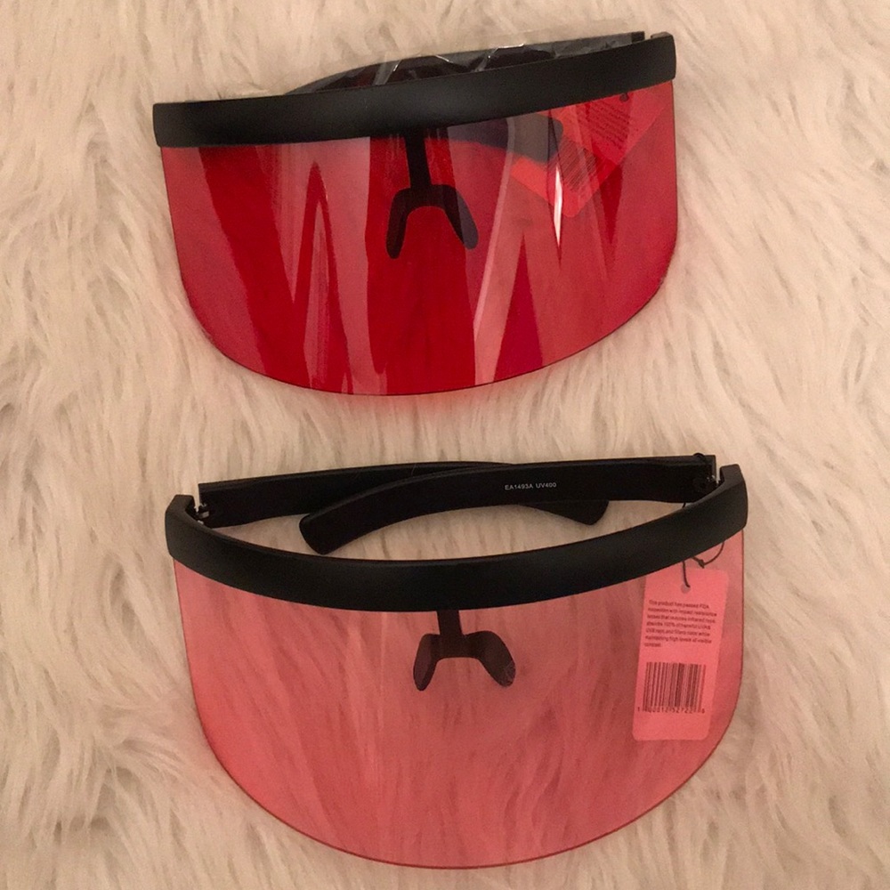 Sunglasses/face shield